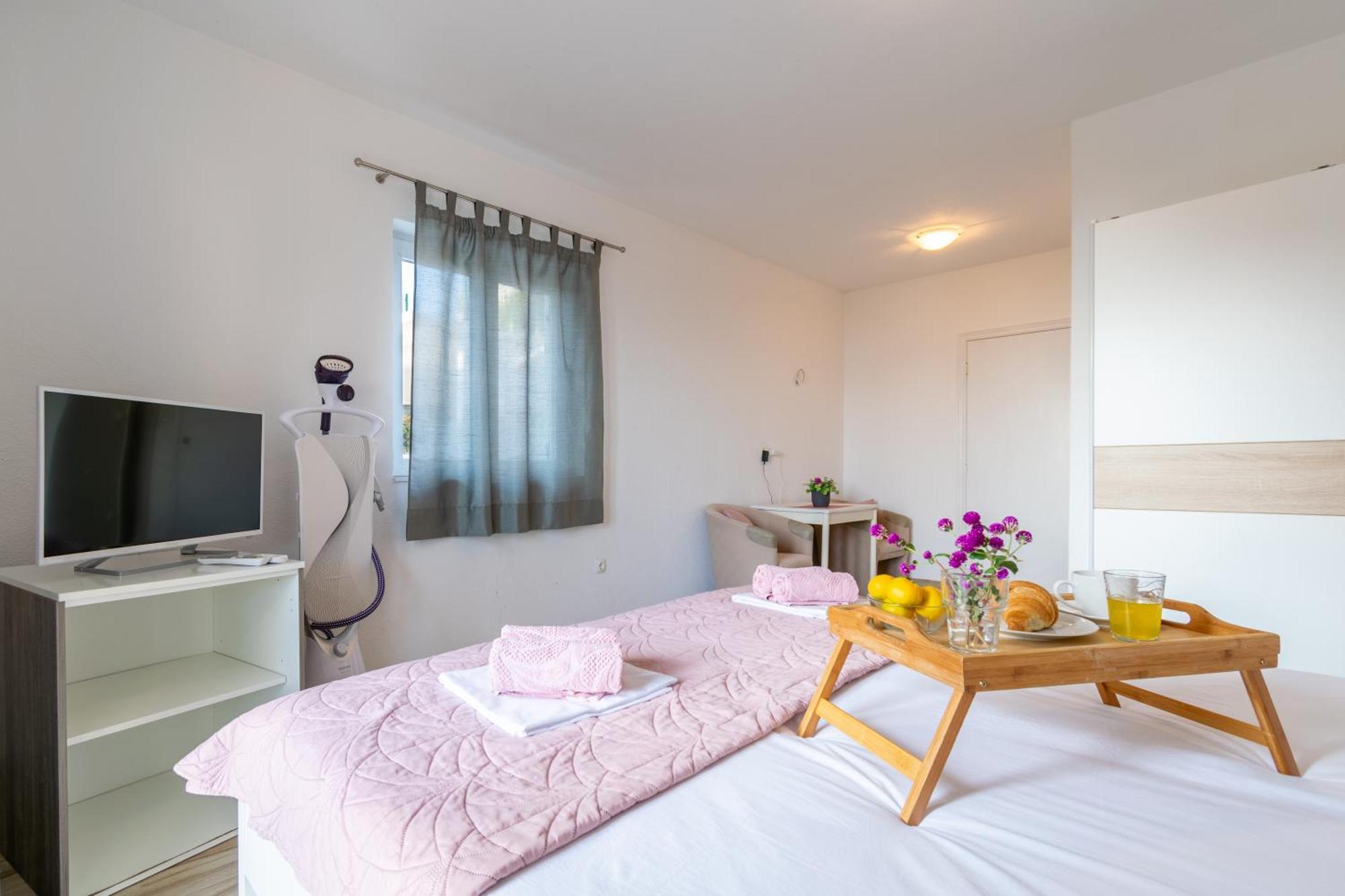 Apartman Buljan มาคาร์สกา ภายนอก รูปภาพ